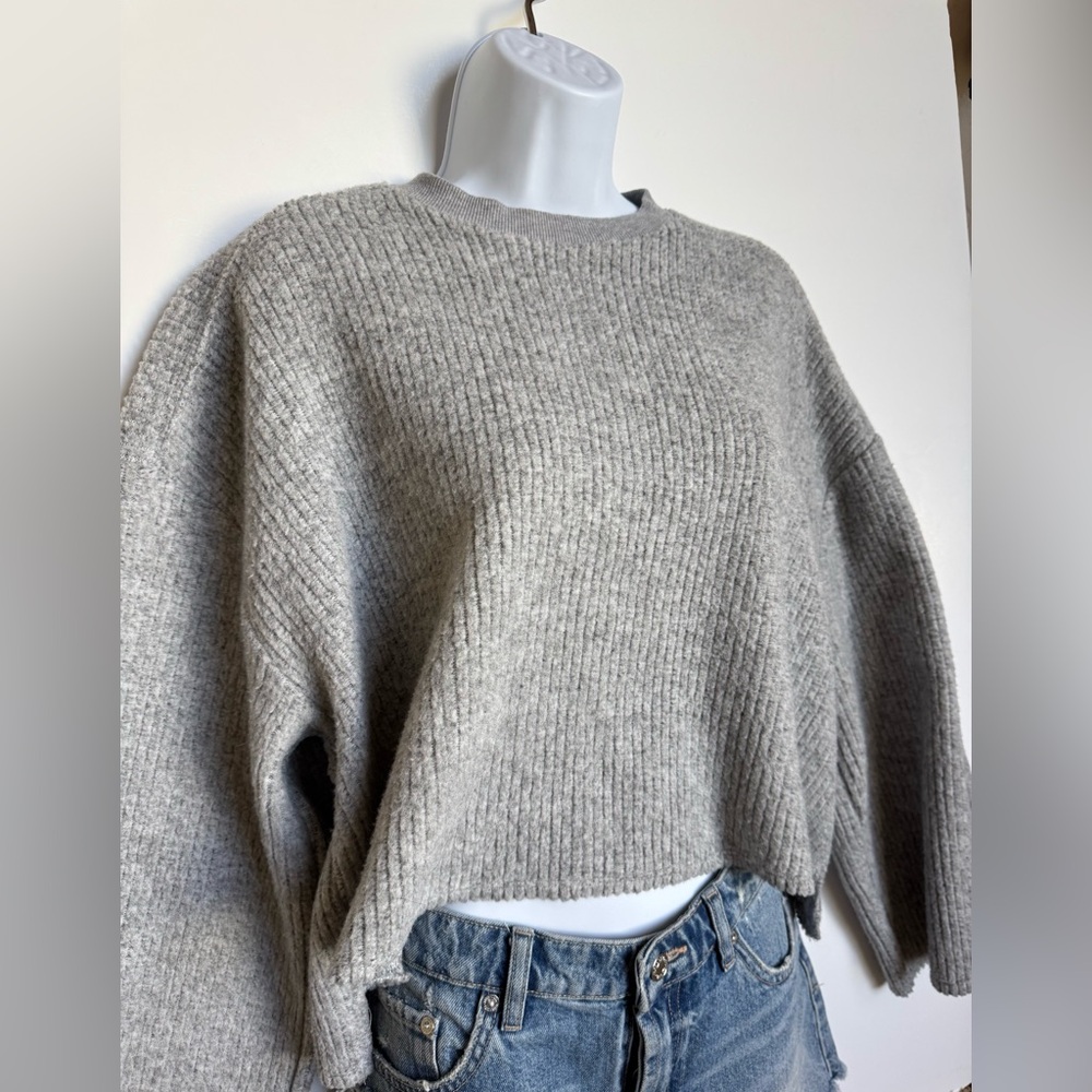 Topshop Light Gray Textured Knit Top - Picture 7 of 15